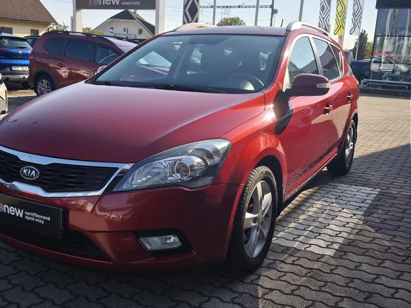 Kia Ceed 2011 ČR 1.6 CRDi 85kW - foto 19