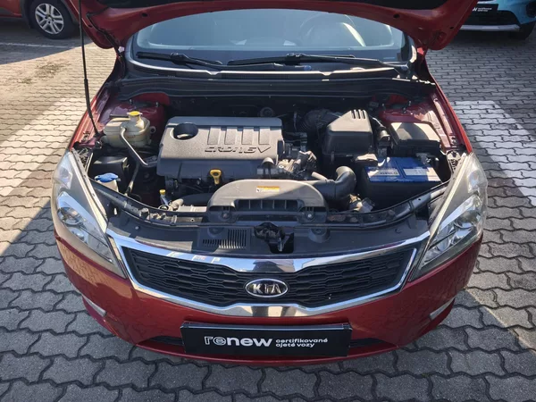 Kia Ceed 2011 ČR 1.6 CRDi 85kW - foto 20