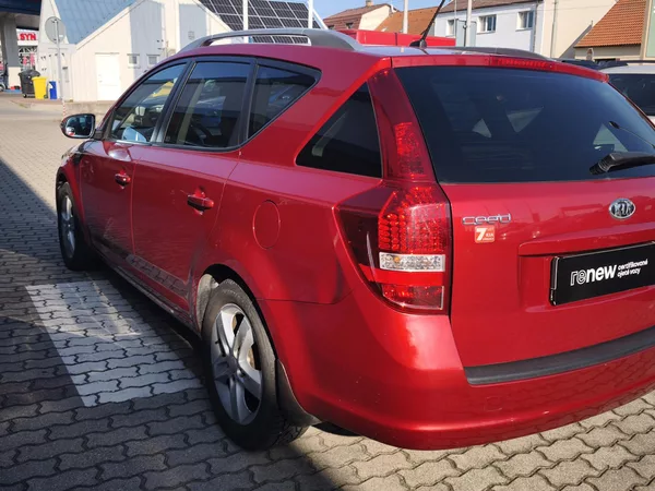 Kia Ceed 2011 ČR 1.6 CRDi 85kW - foto 22