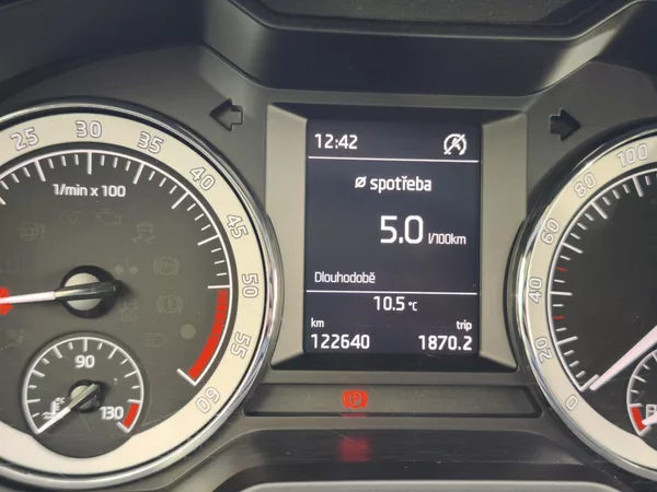 Škoda Octavia 2017 ČR 1.6 TDI 85kW STYLE - foto 10