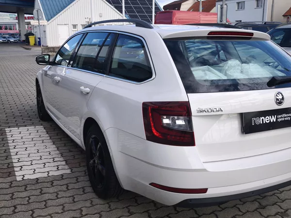Škoda Octavia 2017 ČR 1.6 TDI 85kW STYLE - foto 23