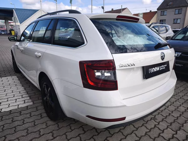 Škoda Octavia 2017 ČR 1.6 TDI 85kW STYLE - foto 4