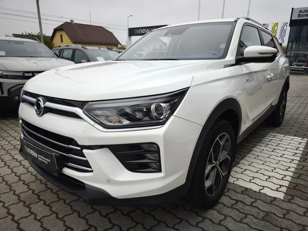 SsangYong Korando 2023 ČR 1.5 T-GDI 4x4 - foto 3
