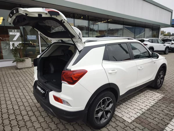 SsangYong Korando 2023 ČR 1.5 T-GDI 4x4 - foto 31
