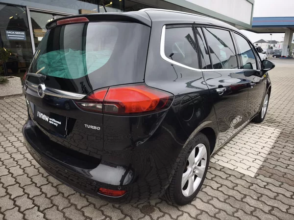 Opel Zafira 2012 ČR 1.4T 103kW - foto 5