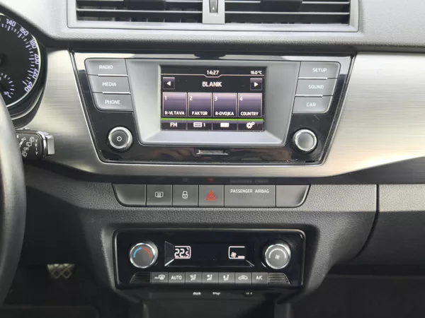 Škoda Fabia 2018 ČR 1.0 TSI 70kW Style - foto 11