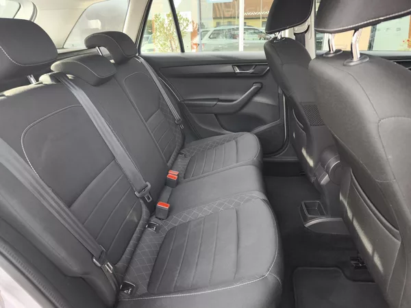 Škoda Fabia 2018 ČR 1.0 TSI 70kW Style - foto 18