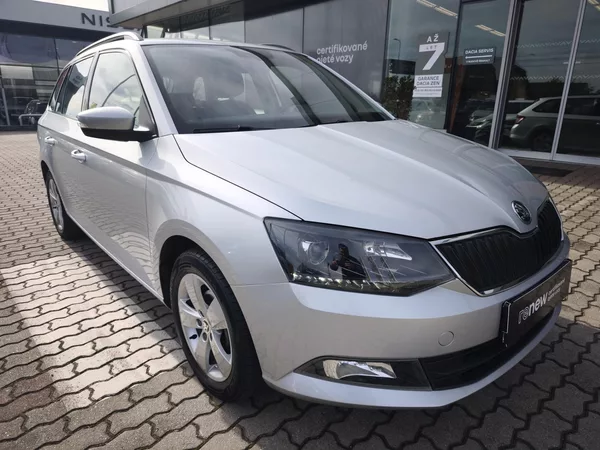 Škoda Fabia 2018 ČR 1.0 TSI 70kW Style - foto 2