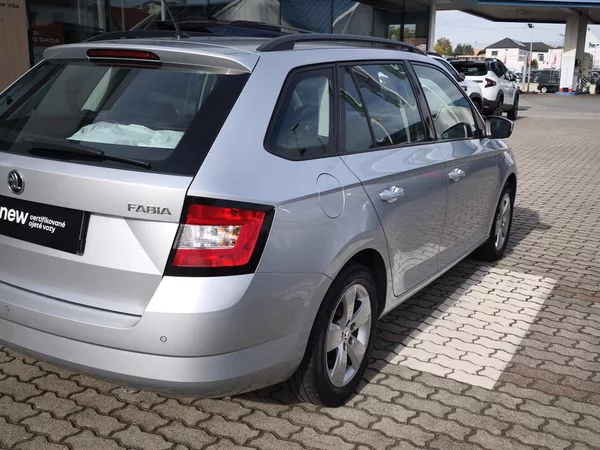 Škoda Fabia 2018 ČR 1.0 TSI 70kW Style - foto 27