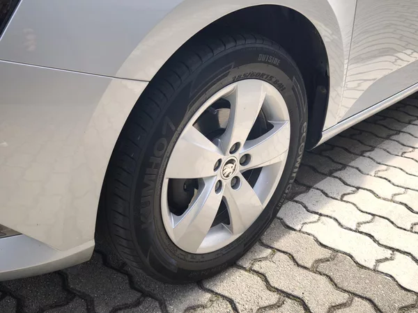 Škoda Fabia 2018 ČR 1.0 TSI 70kW Style - foto 30