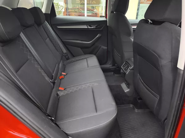 Škoda Karoq 2018 ČR 1.0TSI 85kW - foto 16