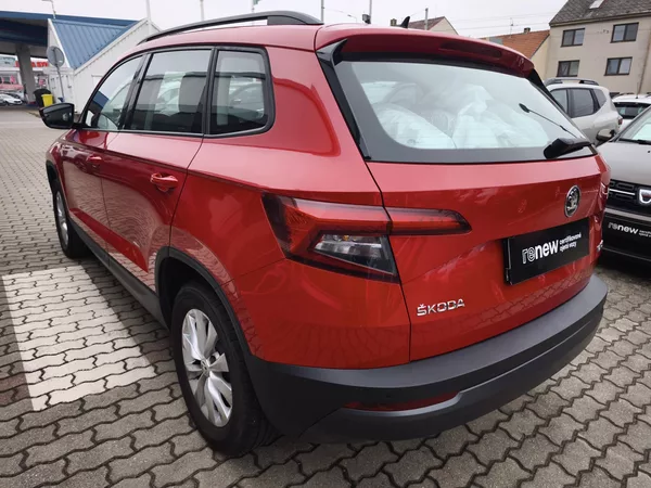 Škoda Karoq 2018 ČR 1.0TSI 85kW - foto 4