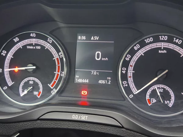 Škoda Karoq 2018 ČR 1.0TSI 85kW - foto 9