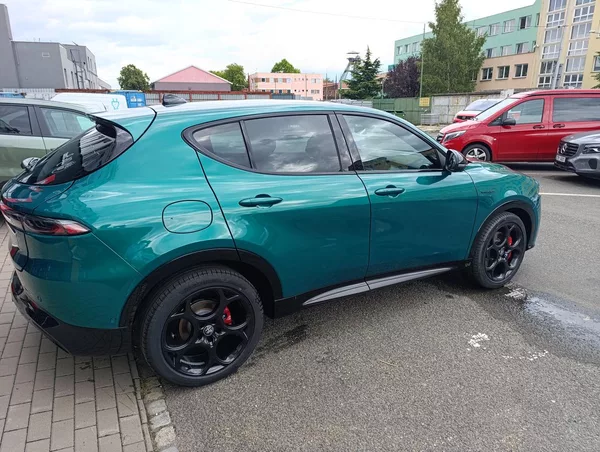 Alfa Romeo Tonale Veloce 1,5 Turbo Ibrida 175k - foto 6