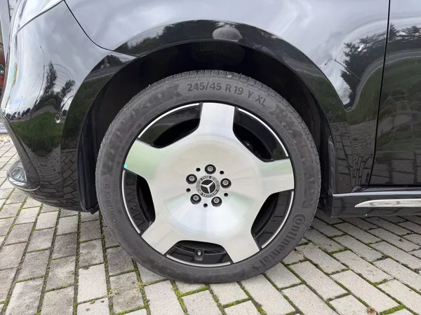 Mercedes-Benz Třídy V V 300 d / Exclusive / L / 4M - foto 4