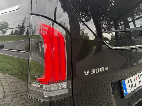 Mercedes-Benz Třídy V V 300 d / Exclusive / L / 4M - foto 6