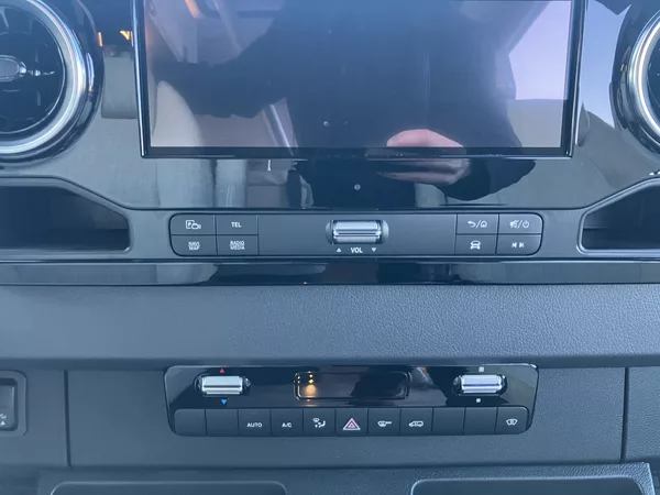 Hymer Grand Canyon S 4x4 střecha - foto 10