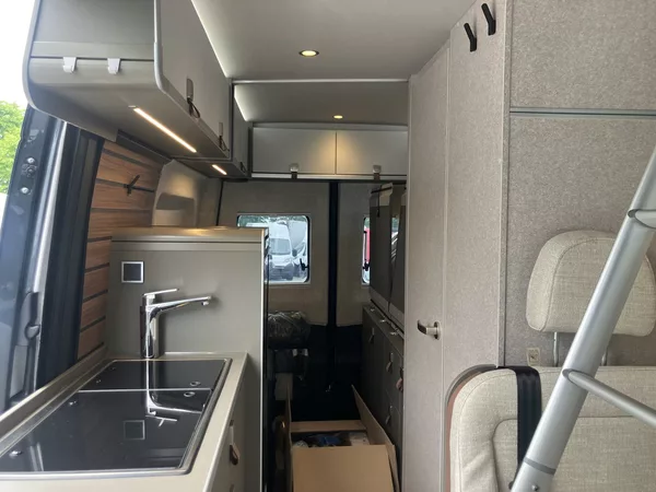 Hymer Grand Canyon S CrossOver 4x4 - foto 17