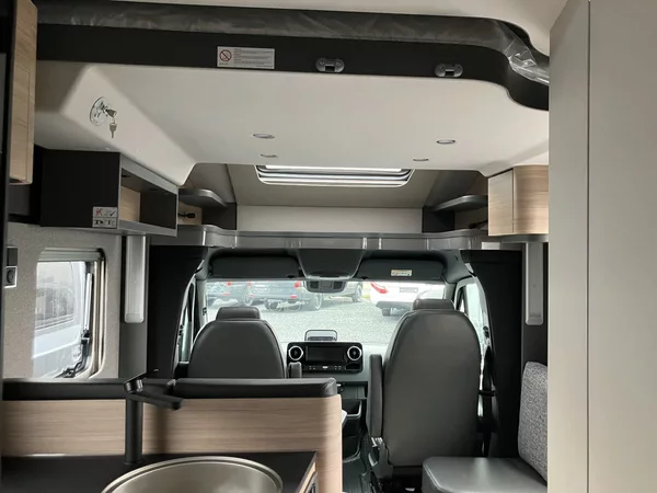 Hymer MCT600 el. postel Premium MY26 - foto 17