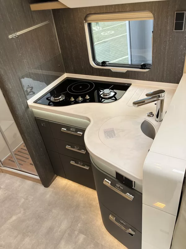 Hymer ML I 780 Blackline Isola MY26 - foto 12
