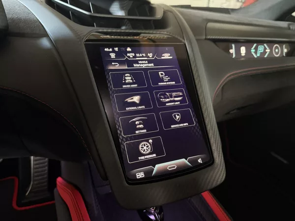 Lamborghini Revuelto - foto 34