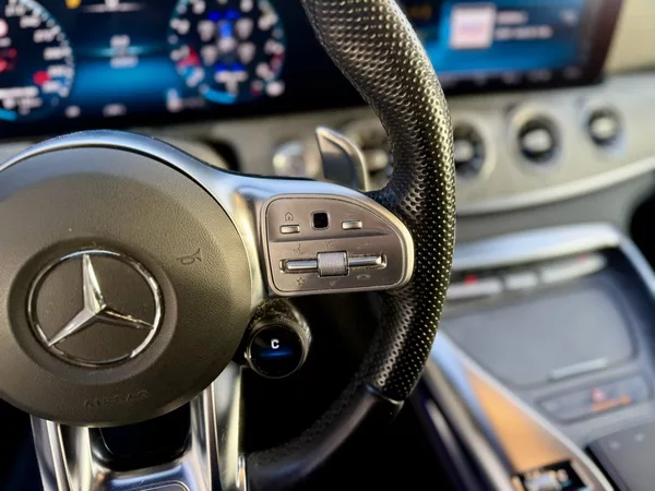 Mercedes-Benz AMG GT 63 4MATIC+ - foto 26