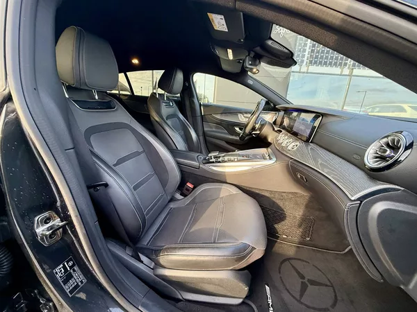 Mercedes-Benz AMG GT 63 4MATIC+ - foto 36