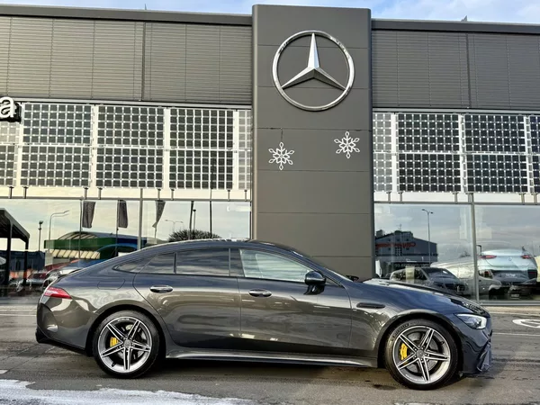 Mercedes-Benz AMG GT 63 4MATIC+ - foto 8
