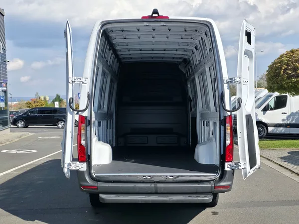 Mercedes-Benz eSprinter 320 KAWA PRO L 81kWh - foto 7