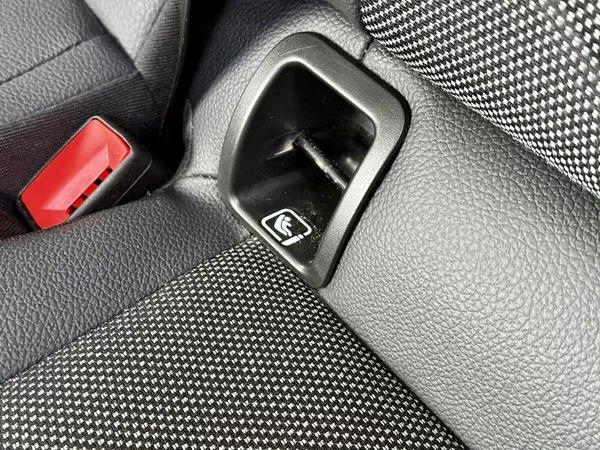 Mercedes-Benz GLA 220 4MATIC - foto 15