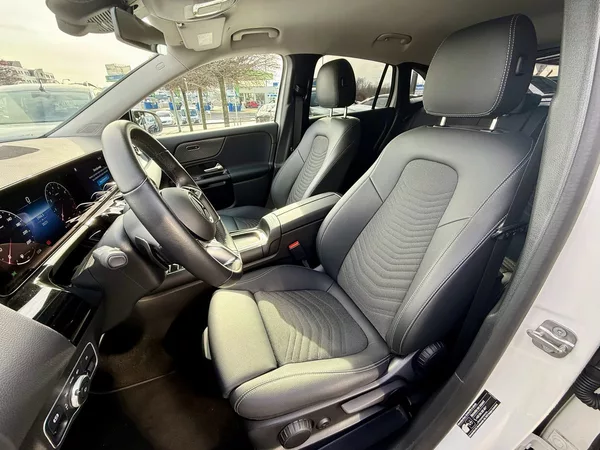 Mercedes-Benz GLA 220 4MATIC - foto 22