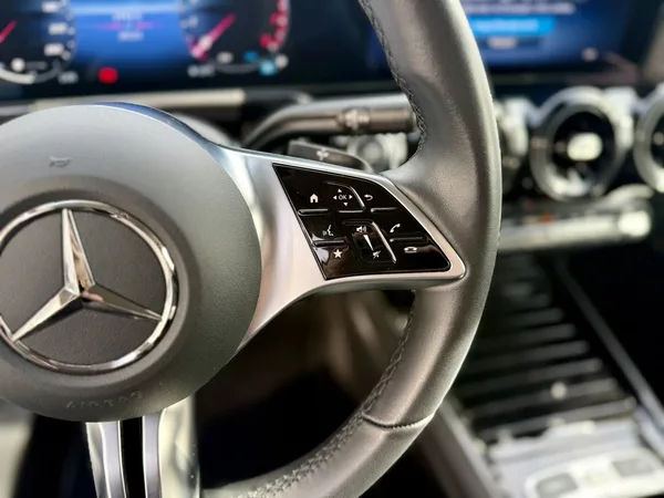 Mercedes-Benz GLA 220 4MATIC - foto 26