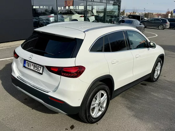 Mercedes-Benz GLA 220 4MATIC - foto 40