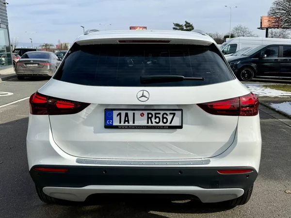 Mercedes-Benz GLA 220 4MATIC - foto 7