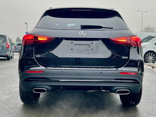 Mercedes-Benz GLA 200 d 4MATIC Edition 140 Years - foto 4