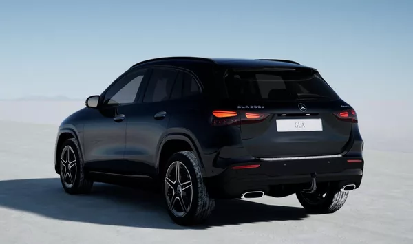 Mercedes-Benz GLA 200 d 4M linie AMG 140 Years - foto 4