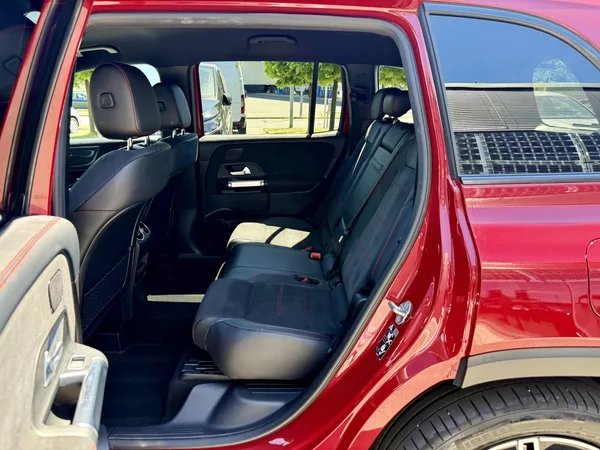 Mercedes-Benz GLB 250 4MATIC - foto 14