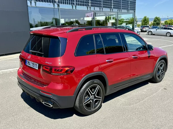 Mercedes-Benz GLB 250 4MATIC - foto 45