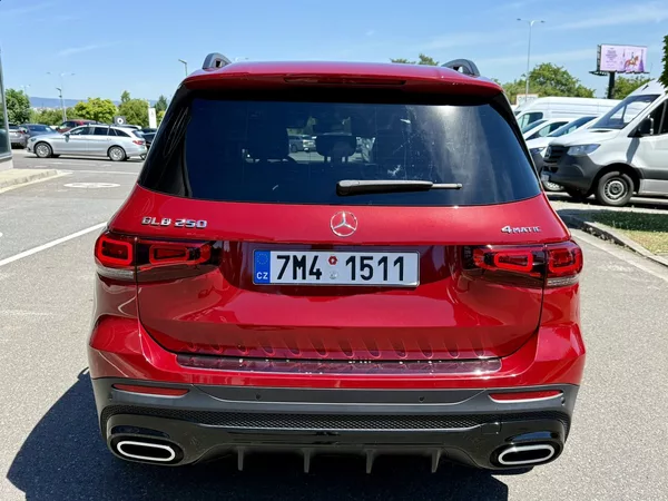 Mercedes-Benz GLB 250 4MATIC - foto 7