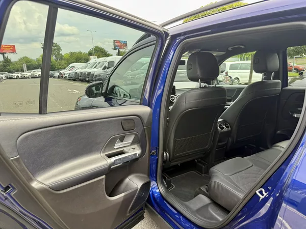 Mercedes-Benz GLB 200 - foto 13
