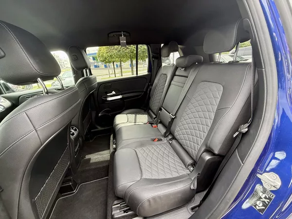 Mercedes-Benz GLB 200 - foto 15