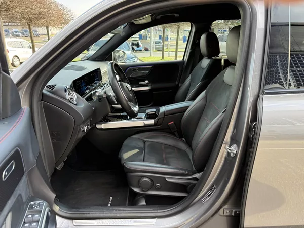 Mercedes-Benz GLB 220 d 4MATIC - foto 25