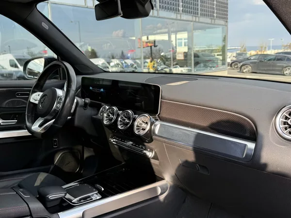 Mercedes-Benz GLB 220 d 4MATIC - foto 39