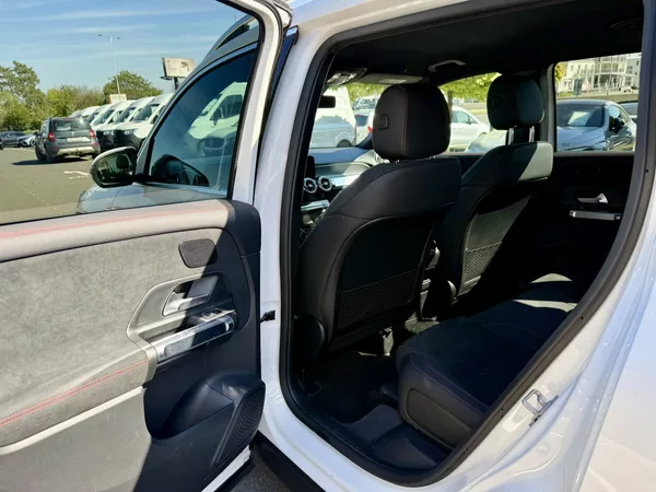 Mercedes-Benz GLB 200 d 4MATIC - foto 12