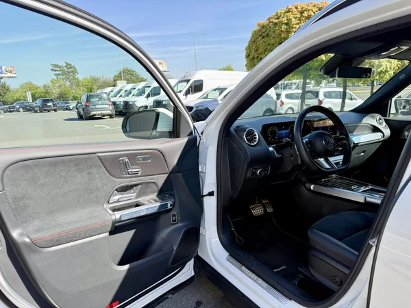 Mercedes-Benz GLB 200 d 4MATIC - foto 22