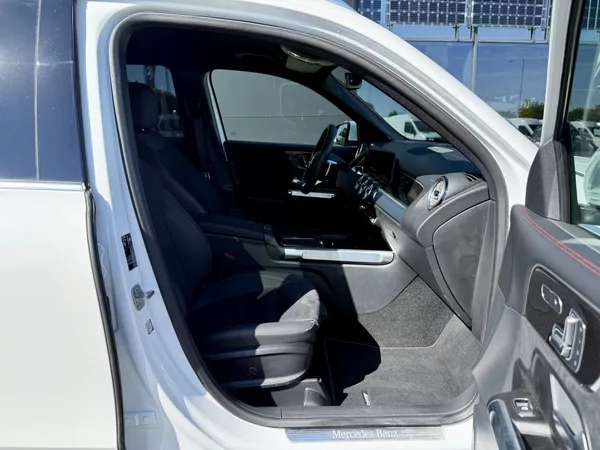 Mercedes-Benz GLB 200 d 4MATIC - foto 36