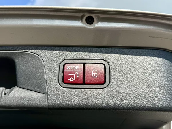 Mercedes-Benz GLC 220 d 4MATIC - foto 11
