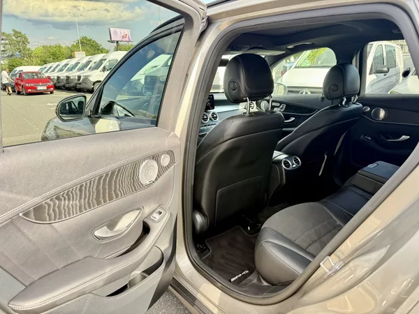 Mercedes-Benz GLC 220 d 4MATIC - foto 14