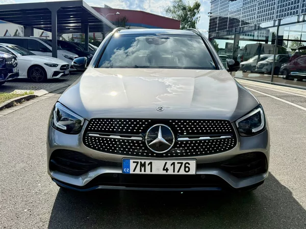 Mercedes-Benz GLC 220 d 4MATIC - foto 2