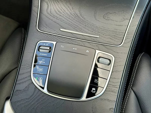 Mercedes-Benz GLC 220 d 4MATIC - foto 22